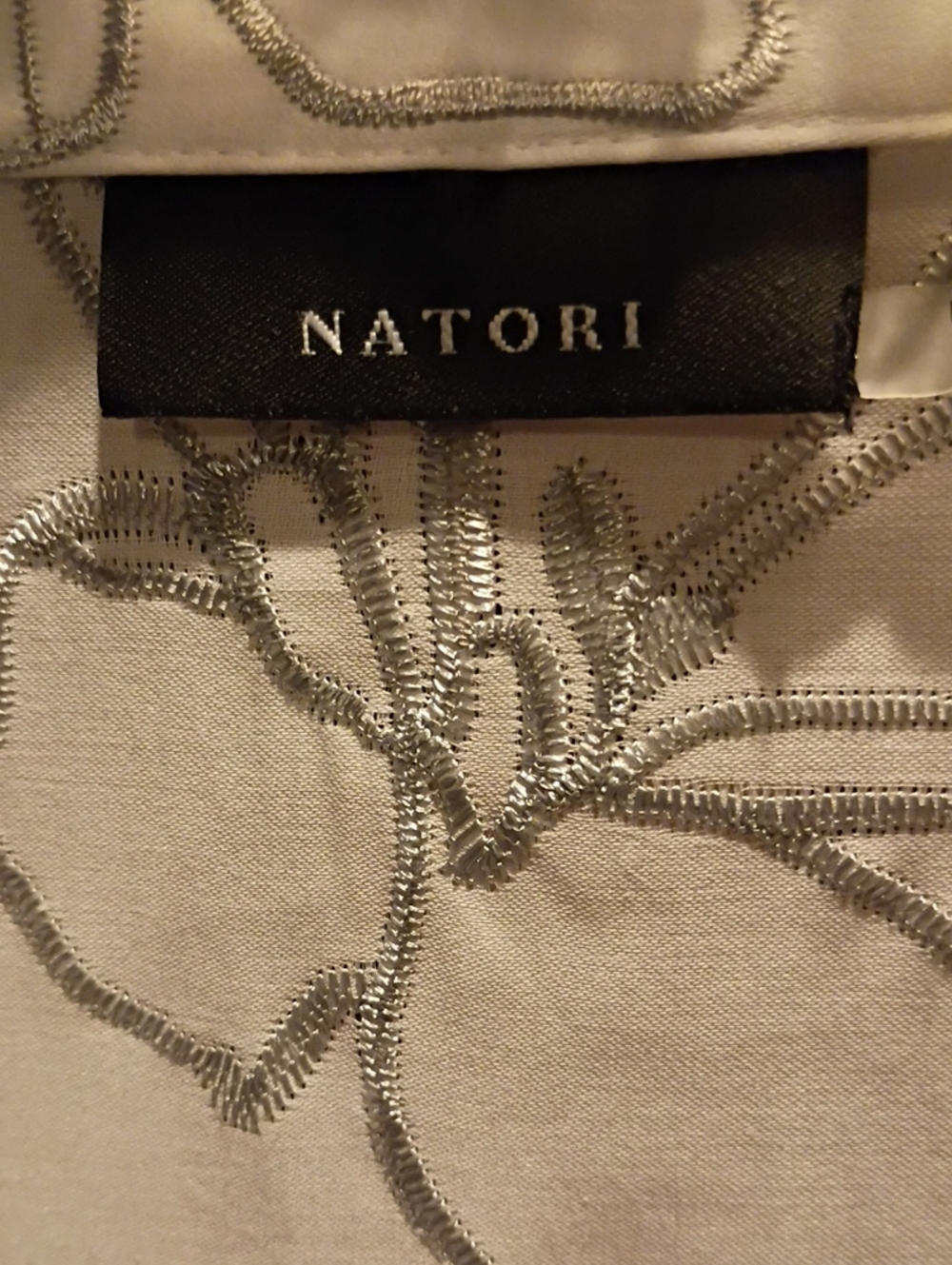NATORI Beautiful White Maxi With Charcoal/Silver Floral Print Design